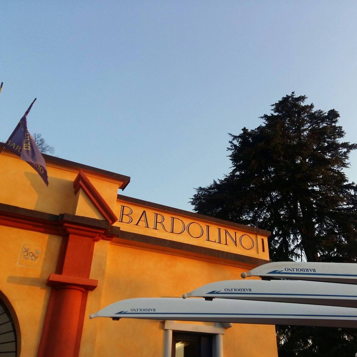 Canottieri di Bardolino immersioni lago di garda cressi